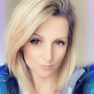 Meet your Posher, Candice